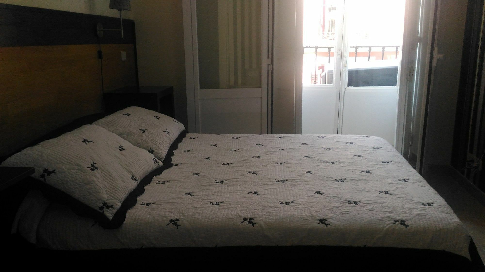 Hostal Alaska Madrid Exterior foto